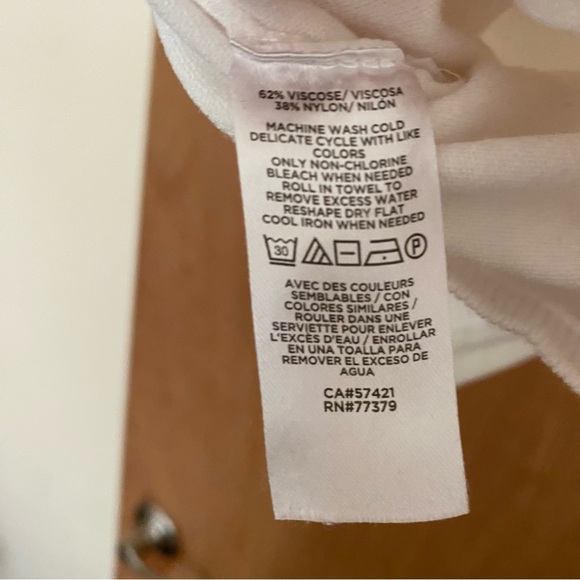 Ann Taylor White Knit Top - Picture 4 of 4